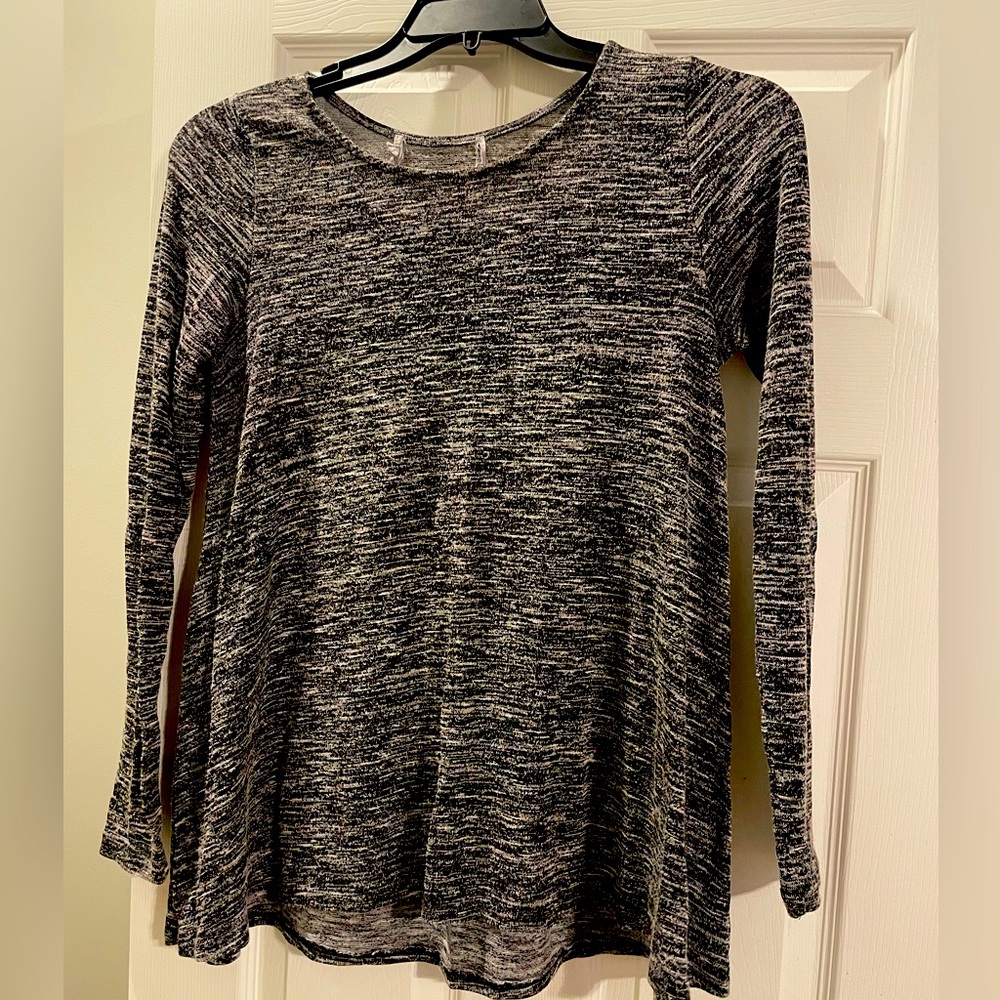 Women’s Long Sleeve Shirt